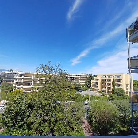 Magnifique Confort Climatise Vue Sur Piscine A Juan-les-pins 公寓 昂蒂布