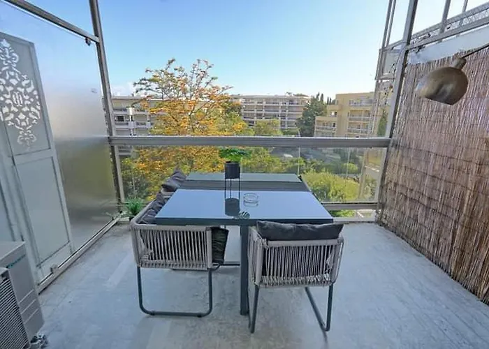 Juan Les Pins Tanit Le Gebal Climatise Vue Sur Piscine أنتيب