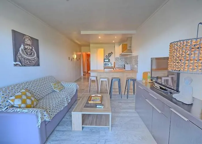 شقة Juan Les Pins Tanit Le Gebal Climatise Vue Sur Piscine أنتيب